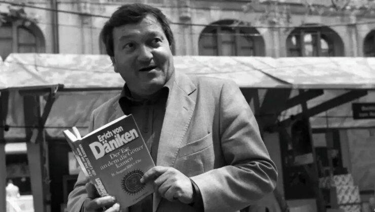 ‘Tanrıların Arabaları’ kitabının yazarı Erich von Däniken hayatını kaybetti