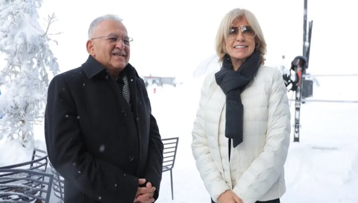 Tansu Çiller, tatil için Erciyes’te!