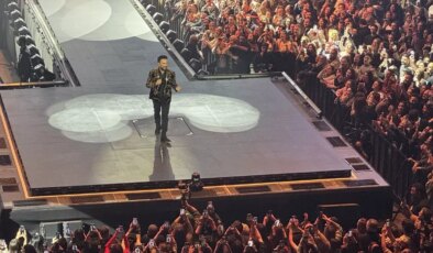 Tarkan İstanbul’daki konserlerinin ikincisini verdi