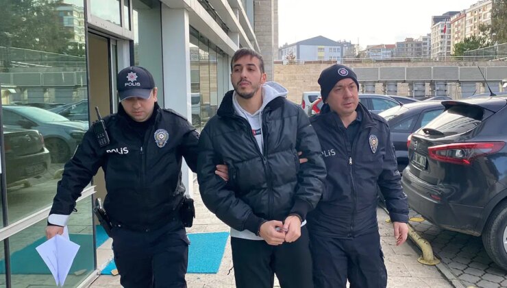 ‘Ters baktın’ tartışması: 2 kişinin boynuna bıçak dayadı, tutuklandı