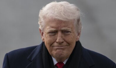 Trump, Grönland konusunda NATO ile görüştüklerini söyledi