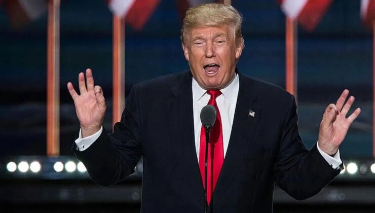 Trump’tan Grönland tehdidi: Hemfikir olmayan ülkelere gümrük vergisi uygulayabilirim