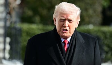 Trump’tan Küba’ya tehdit: Çok yakında çökecek
