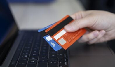 Türkiye’de kartlı alışverişler 2025’te güçlü büyümesini sürdürdü