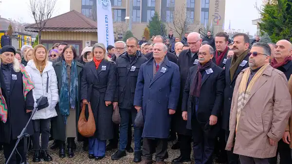 Uğur Mumcu, Eskişehir’de anıldı: ‘Faili meçhul değildir Uğur Mumcu’nun katilleri…’