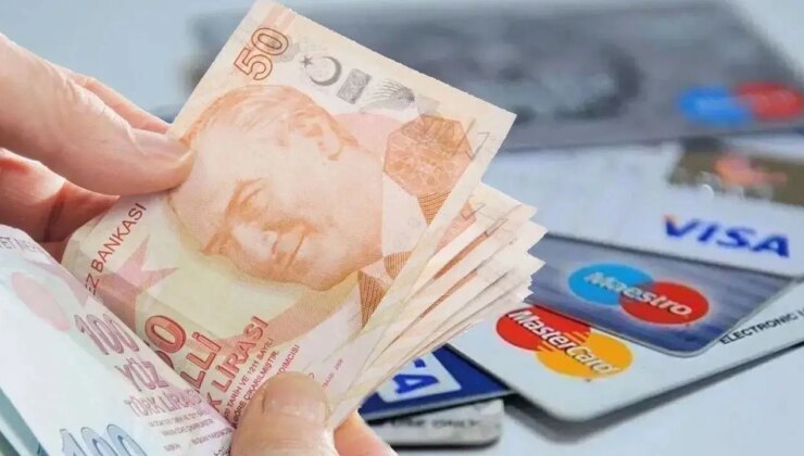 Uzmanlardan kredi kartı kullanıcılarına kritik uyarı: ‘Nakit avans’ borç sarmalına sebep oluyor!