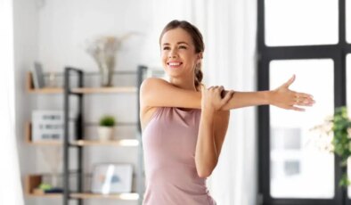 Uzmanlardan net yanıt: Esneme her zaman koruyucu değil!