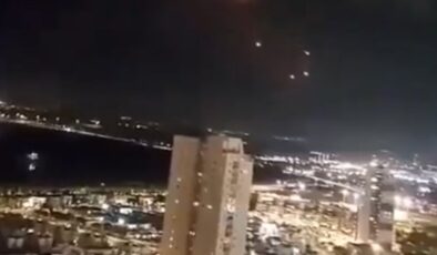 Venezuela’da yaşanan patlama sonrası hava sahası kapatıldı