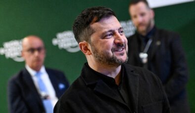 Vladimir Zelensky: Donbas meselesi Abu Dabi’de tartışılacak