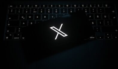 X, İran bayrağını değiştirdi: Devrim öncesi bayrak getirildi