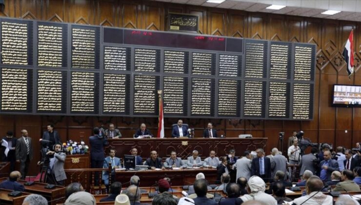 Yemen Şura Meclisi, GGK’nin kendini feshetmesini memnuniyetle karşıladı