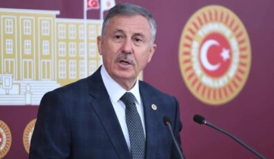 Yeni Yol Grup Başkanvekili Selçuk Özdağ’dan pestisitlerle ilgili kanun teklifi