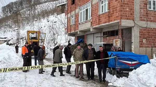 Yer Ordu… Kar küreme aracı çarptı, 67 yaşındaki yurttaş hayatını kaybetti