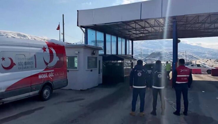 Yerlikaya duyurdu: 19 göçmen kaçakçılığı organizatörü ve 478 düzensiz göçmen yakalandı!