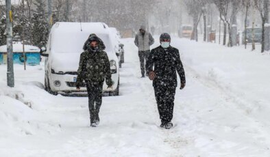 Yurtta soğuk hava esareti… 70 ilde termometreler eksileri gördü!