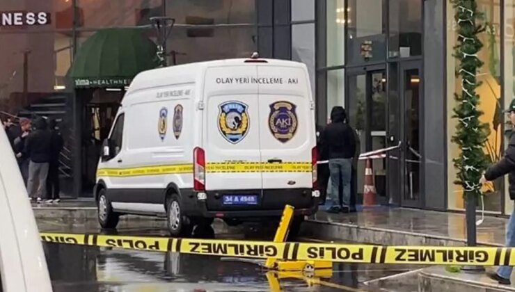 Zeytinburnu’nda korkutan anlar: Siteye bırakılan kargo paketi patladı