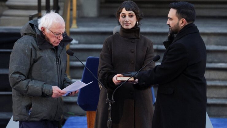 Zohran Mamdani’nin yemini gündemde: Osmanlı döneminde yazılmış Kur’an’a el bastı
