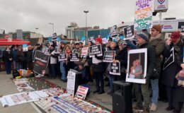 6 Şubat’ta yaşamını yitirenler Kadıköy’de anıldı: ‘Gelecek, yasını unutmadan direnenlerin ellerinde şekillenecek’