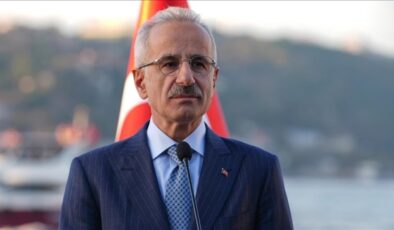Abdulkadir Uraloğlu: 2025’te limanlarımızda elleçlenen yük rekor kırdı