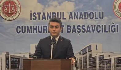 Akın Gürlek’in yerine getirilen Başsavcı Fatih Dönmez, adliyedeki uğurlama töreninde konuştu