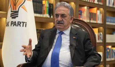 AKP’de yeni anayasa için ilginç formül: ‘Bir beyanname şeklinde olabilir…’