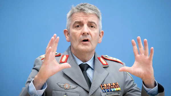 Alman komutandan Türkiye’ye övgü: NATO’ya çok önemli katkı sunuyor