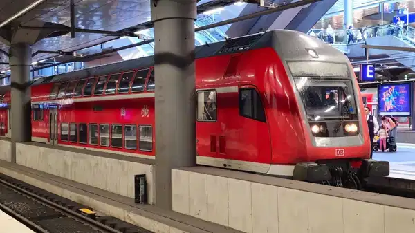 Almanya’da saldırıya uğrayan tren görevlisi Serkan C., hayatını kaybetti