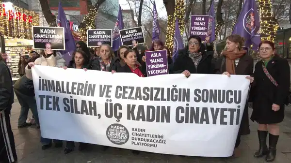 Ankara’da üç kadının öldürülmesine tepki: ‘Bu cinayetler önlenebilirdi’