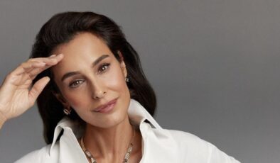 Arzum Onan’dan aşk paylaşımı! Karlar içinde sevgilisiyle poz verdi