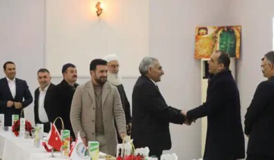 Aşiretler federasyon kurdu, programa vali ve rektör de katıldı