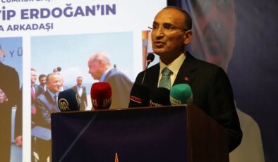 Bekir Bozdağ’dan Erdoğan’ın adaylığı için ‘erken seçim’ açıklaması
