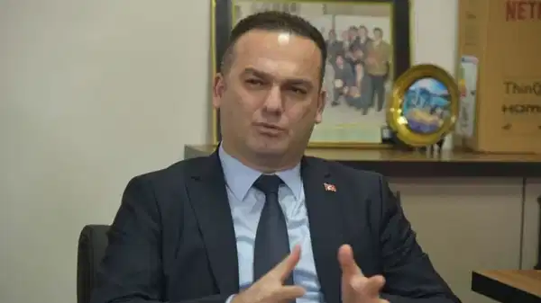 Belediye başkanı tutuklandı: Görele’de CHP’li 2 meclis üyesi istifa etti