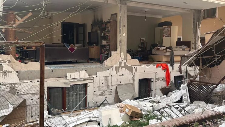 Bomba değil doğal gaz patladı, sokak savaş alanına döndü: 1 yaralı