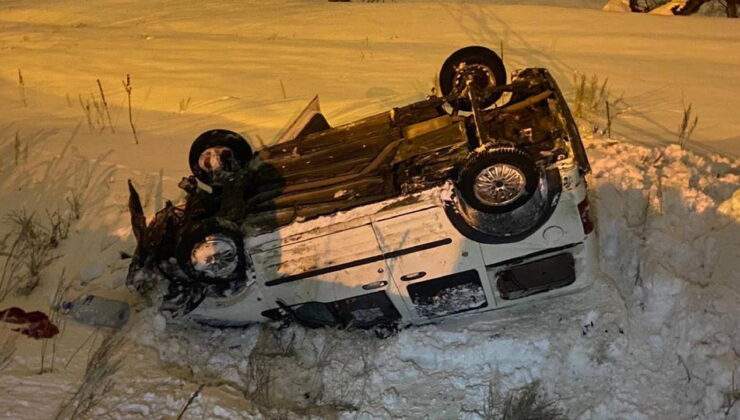Buzlanma kaza getirdi… Hafif ticari araç takla attı: Yaralılar var!
