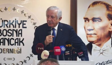Celal Adan CHP’yi hedef aldı, milletin Bahçeli’ye ‘dua’ ettiğini savundu