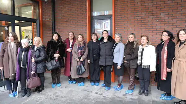 CHP’li İBB Meclis üyelerinden, Güzeltepe Çocuk Etkinlik Merkezi’ne ziyaret… Tüm siyasi partilere çağrı yaptılar: ‘Gelin birlikte denetleyelim’