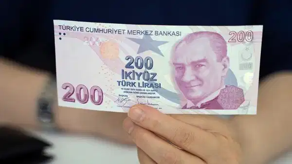 CHP’li isim örnekleriyle anlattı: ‘200 TL nasıl pul oldu?’