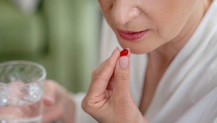 Demir takviyelerinde yanlış zamanlama mide şikayetlerini artırabiliyor