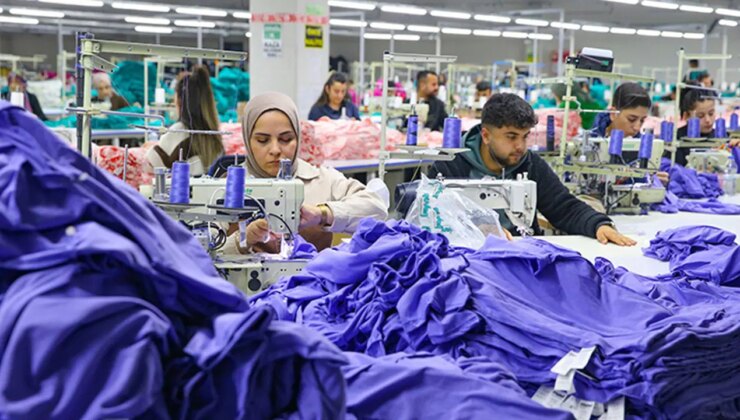 DİSK-AR açıkladı: Asgari ücret cebe girmeden bin 359 TL eridi