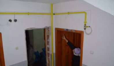 Doğal gaz borusuna kaynak yapılırken patlama meydana geldi: 2 yaralı