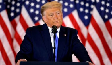 Donald Trump’tan İran lideri Hamaney’e tehdit