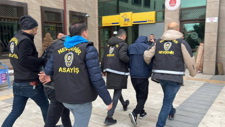 Emekli doktoru 650 bin dolarını alıp, dolandıran 5 şüpheli tutuklandı