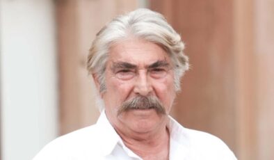 Erdal Özyağcılar’dan Dünya Kedi Günü paylaşımı