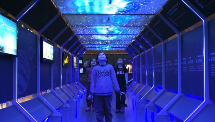 Erzurum’da çocuklar, uzayın kapılarını aralıyor