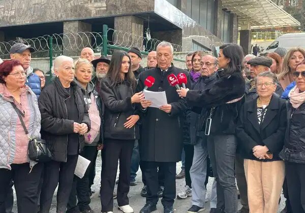 Etilerli Taşyapı mağdurlarına CHP’li Hasan Öztürkmen’den destek! ‘Devlet bizim değil müteahhitin yanında’