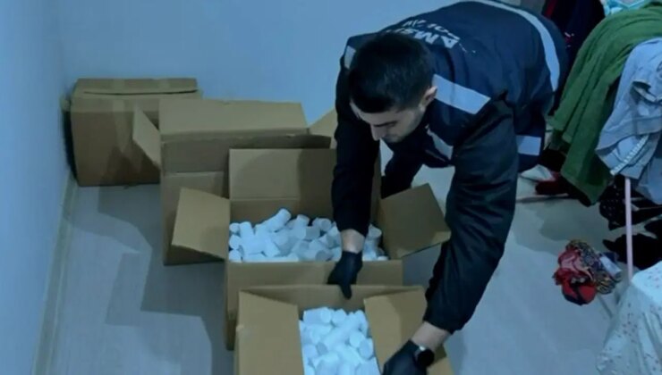 Evlerinden 230 bin hap çıktı: Anne-oğul gözaltına alındı