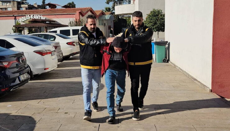 Evli olduğu kadını öldürdü, cesedinin başında ağlarken yakalandı!