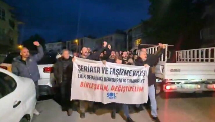 ‘Faşizme ölüm, tek yol devrim’ sloganlarıyla polis barikatını aştılar