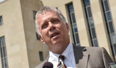 FETÖ’nün avukatlığını yapan Weingarten, Epstein’in de avukatı çıktı