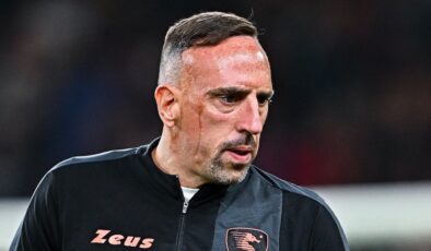 Galatasaray’ın eski futbolcusu Epstein dosyasından çıktı